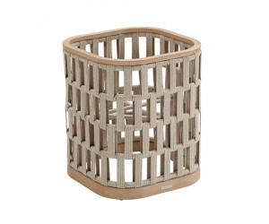 Stredn&yacute; kvetin&aacute;č